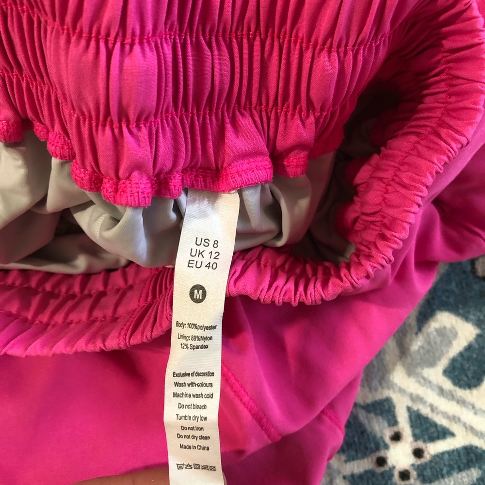 Lululemon Girls Hotty Hot Low-Rise Lined Short - Picture 9 of 9